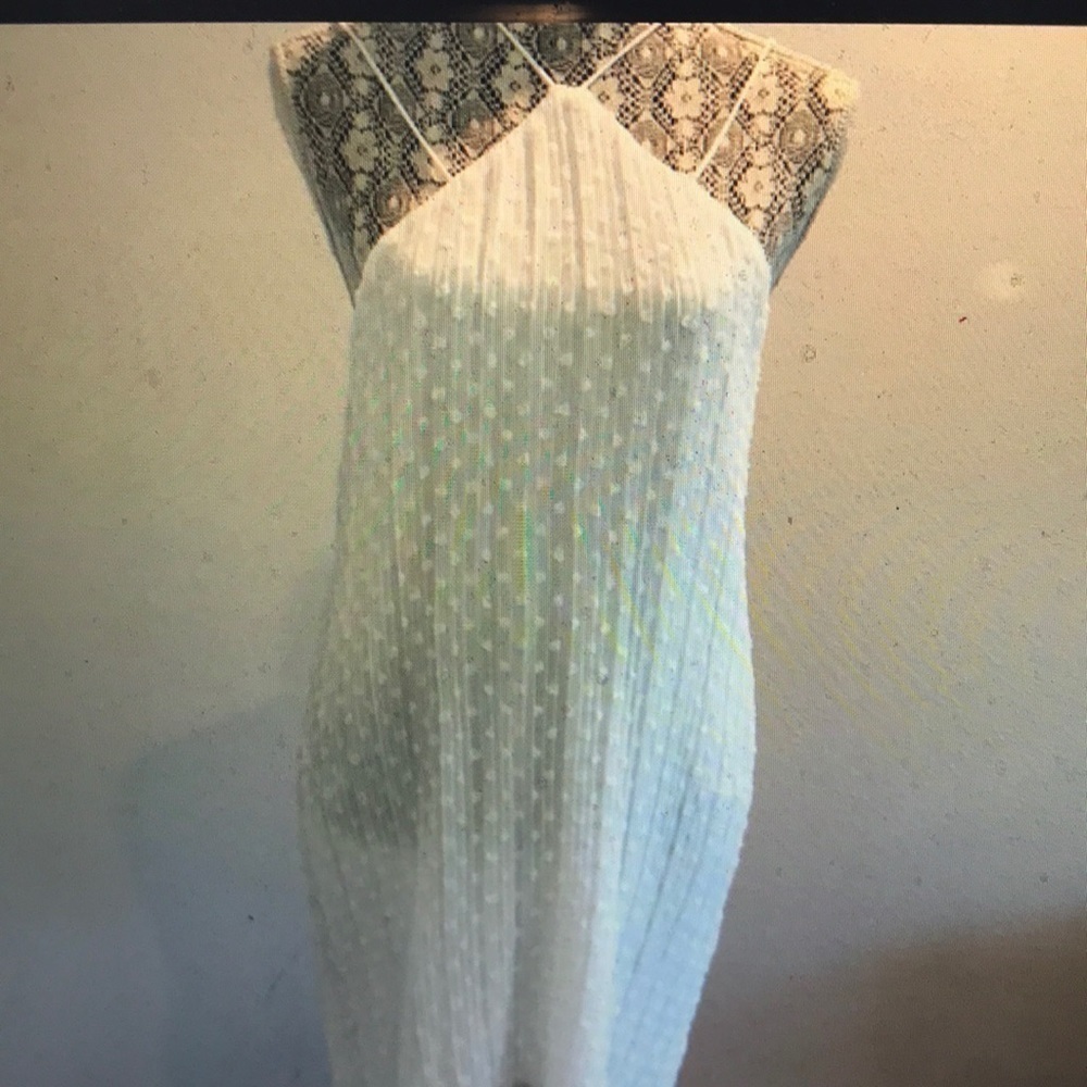 J.O.A. White sheer Short casual dress Sz 8 NWT - Picture 1 of 4